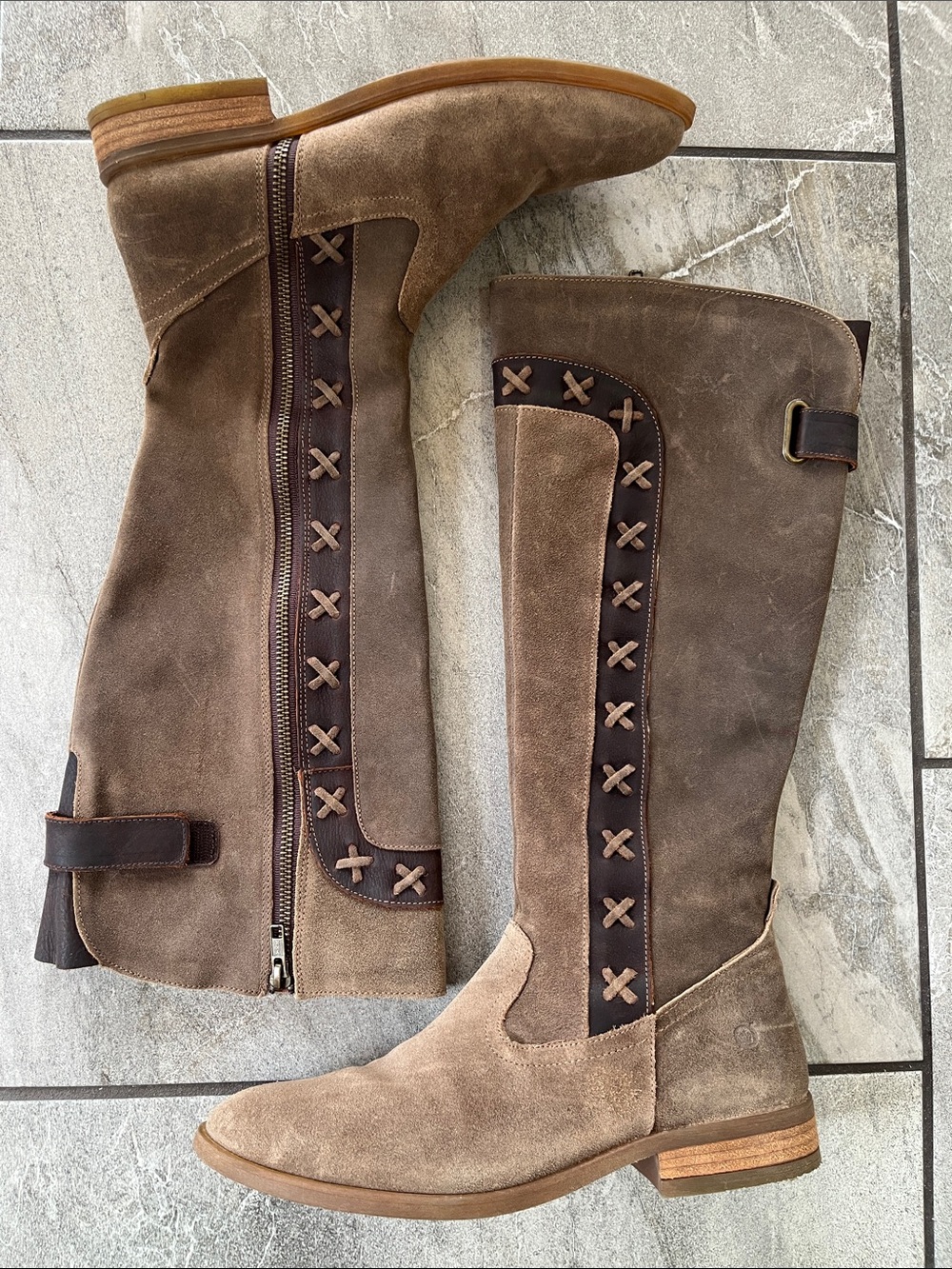 🤎 Born Albi Knee High Boots Size 8 / 39 Suede Leather Side Zipper - Picture 2 of 7